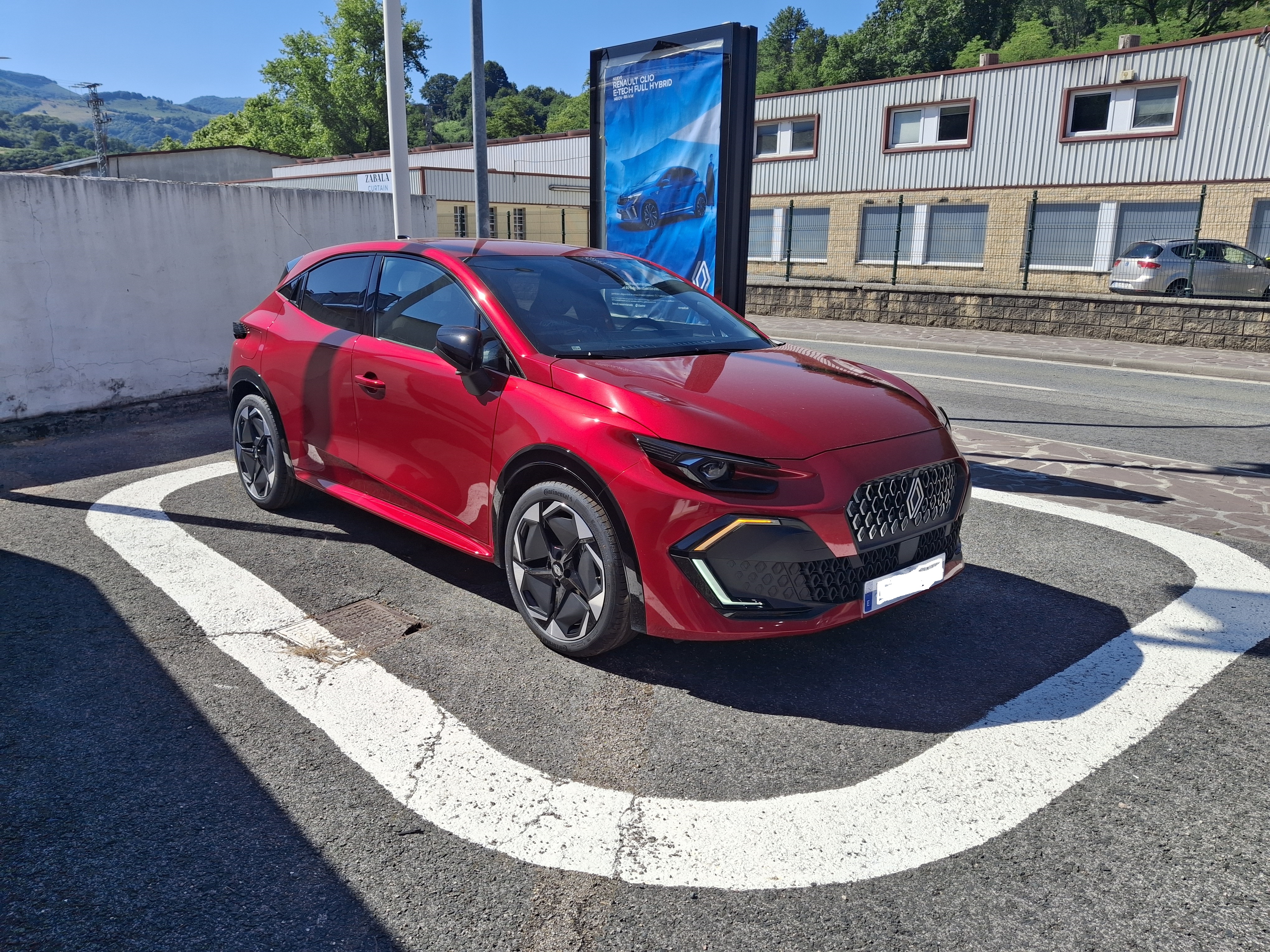 Renault Clio FULL HYBRID 160 CV miniatura 2